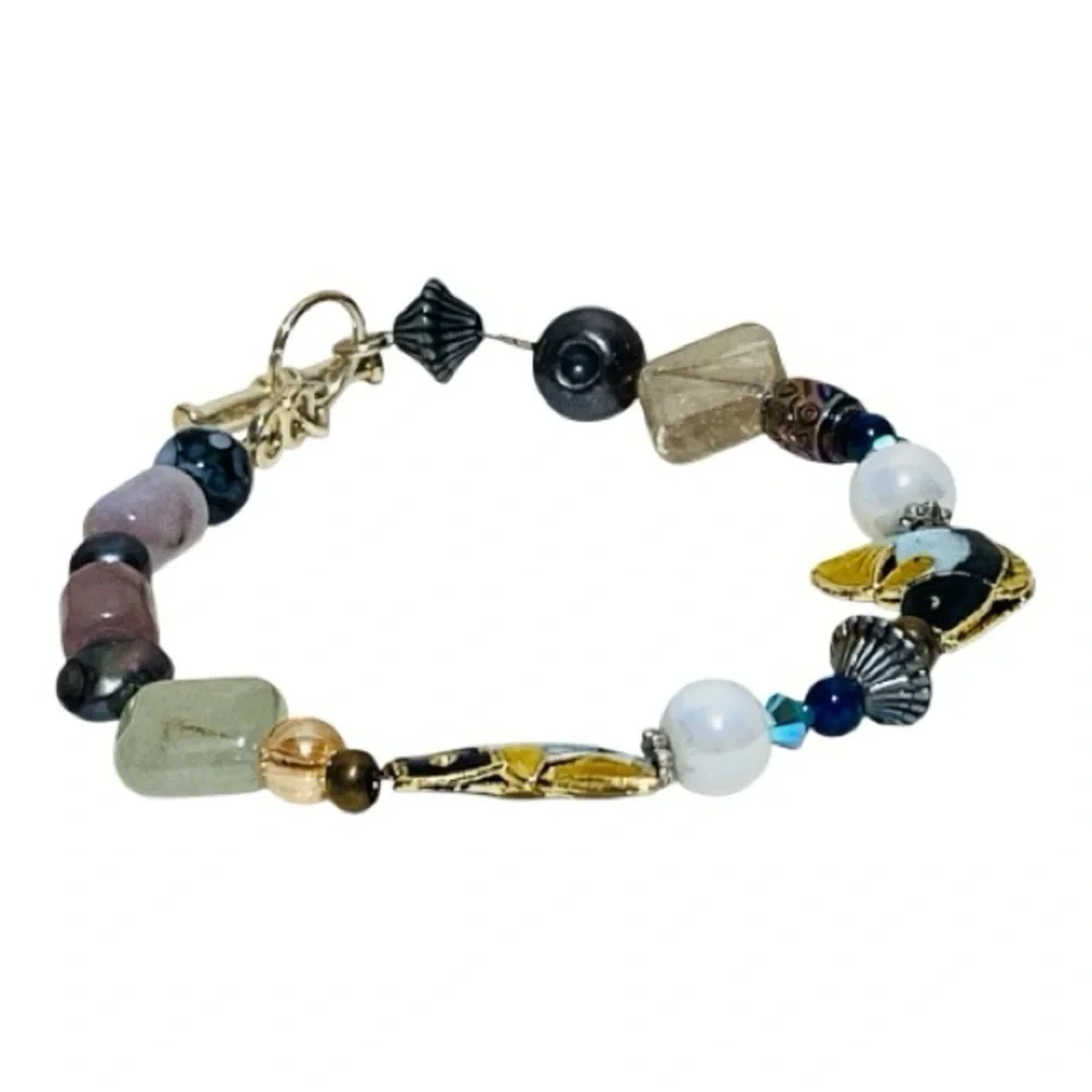 Colorful Lucky Beaded Stone & Fish Bracelet
